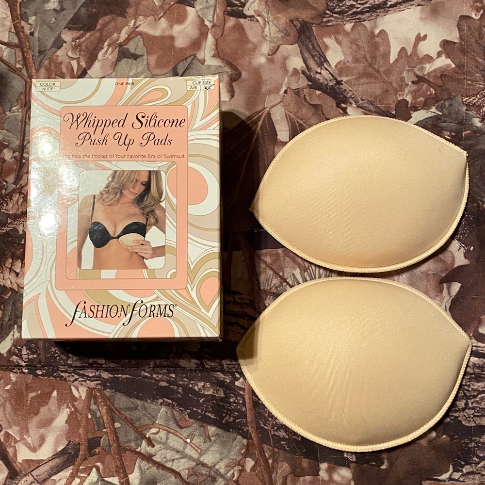 Whipped Silicone Push Up Pads, B/C Cup